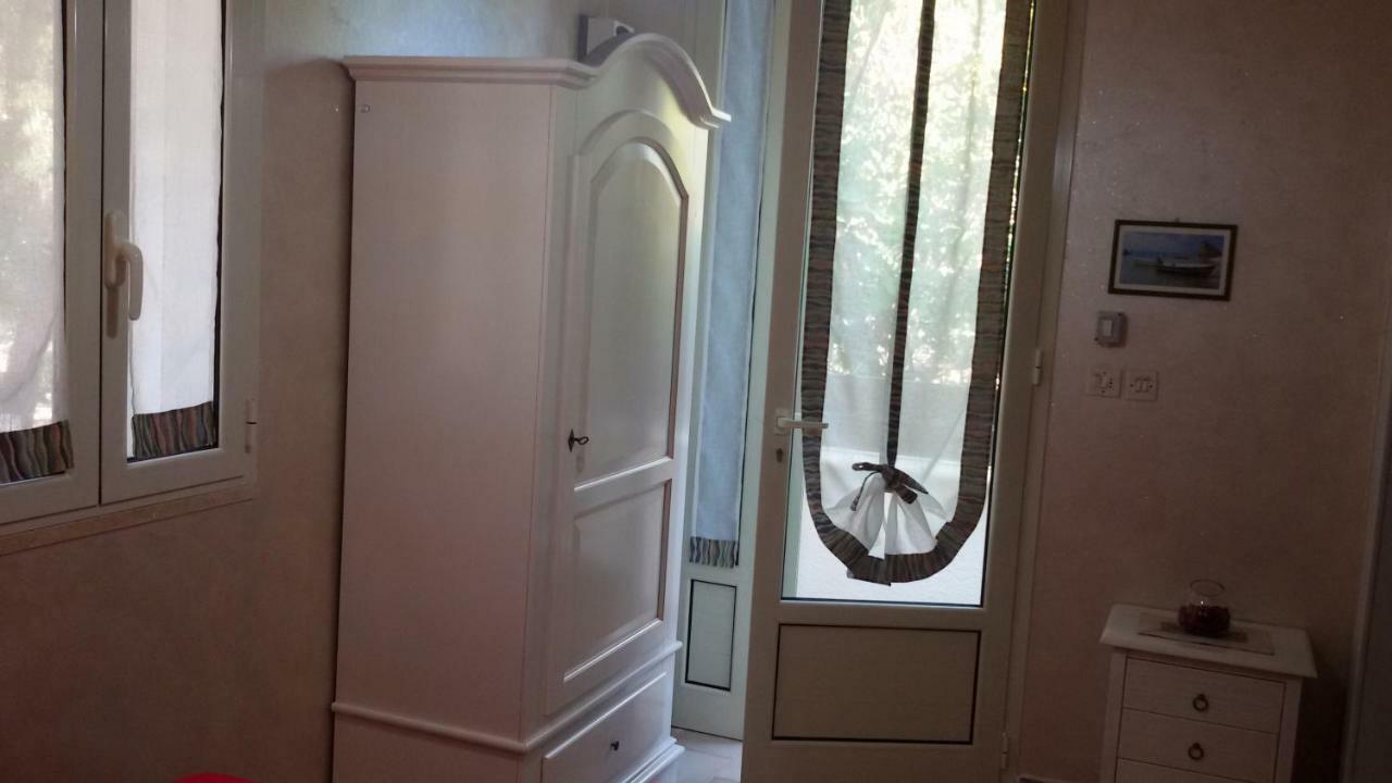 Casa Vacanze "Il Carrubo" Gagliano del Capo Eksteriør billede
